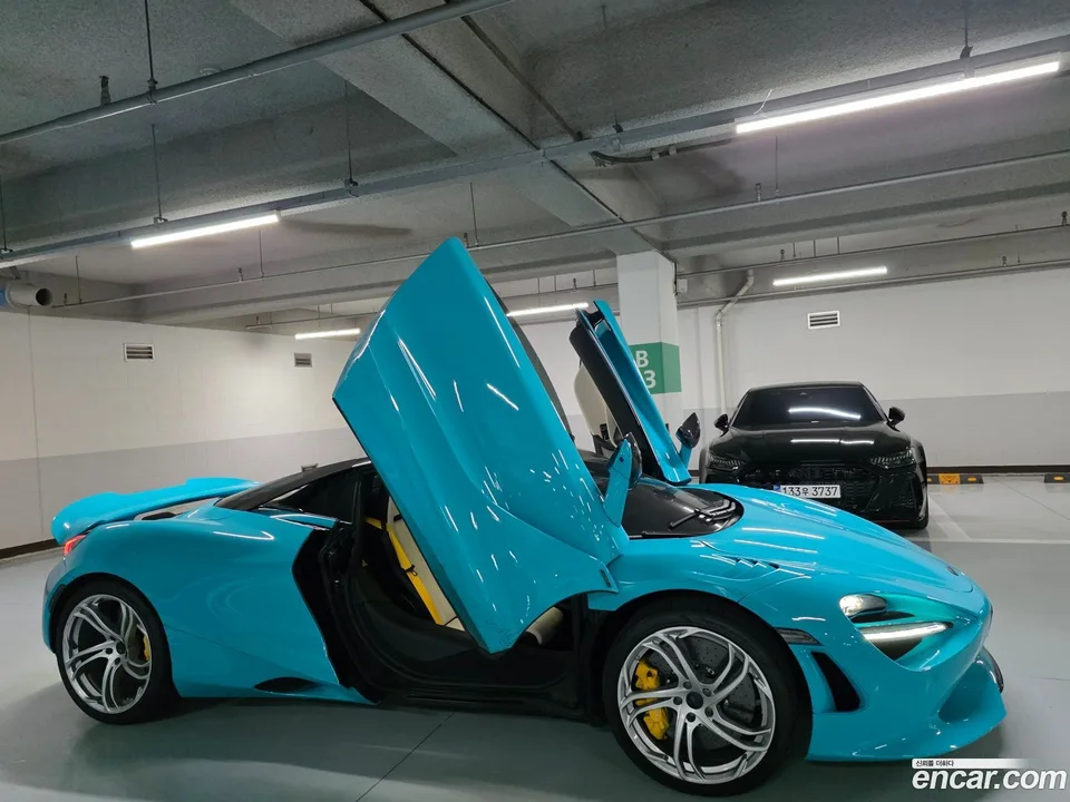 McLaren 750S 4.0 2025 — миниатюра 2