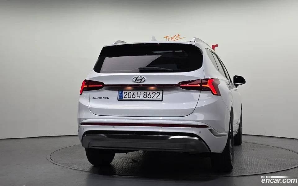 Hyundai SantaFe HEV 1.6 2WD 2023 — миниатюра 4