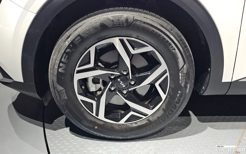 Kia Sportage 2.0 2WD 2022 — миниатюра 2