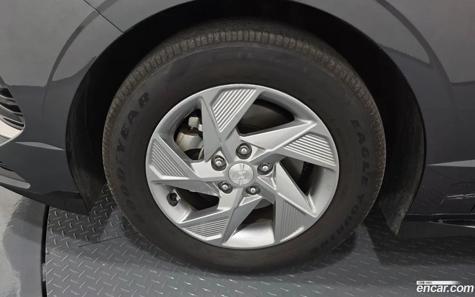 Hyundai Sonata The Edge 2.0 LPG() 2024 — миниатюра 2