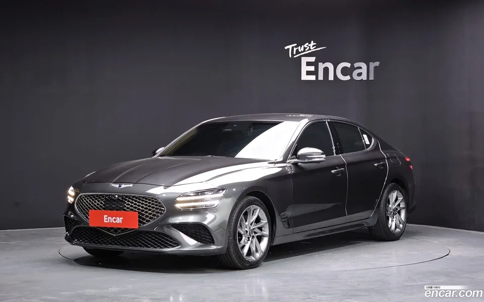 Genesis G70 2.0T 2WD 2022 — фото 1, купить с доставкой в Москву