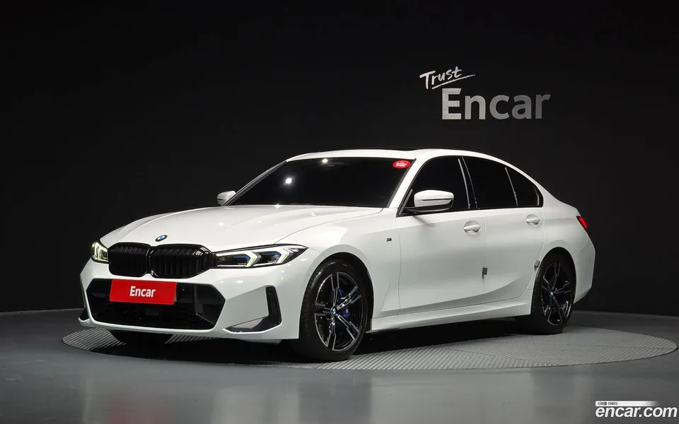 BMW 3 Series 320i M 2022 — photo 1, buy with delivery to Moscow