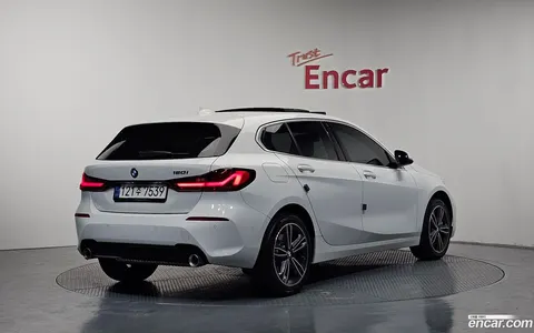 BMW 1 Series 2024 купить в Москве