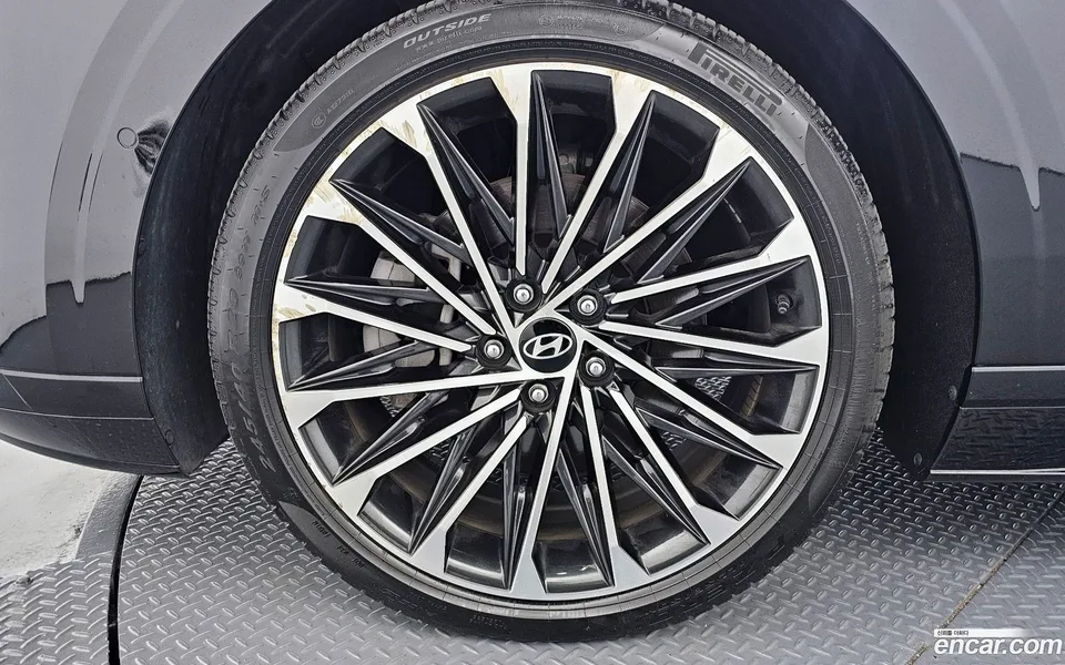 Hyundai Grandeur 3.5 4WD 2023 — миниатюра 2