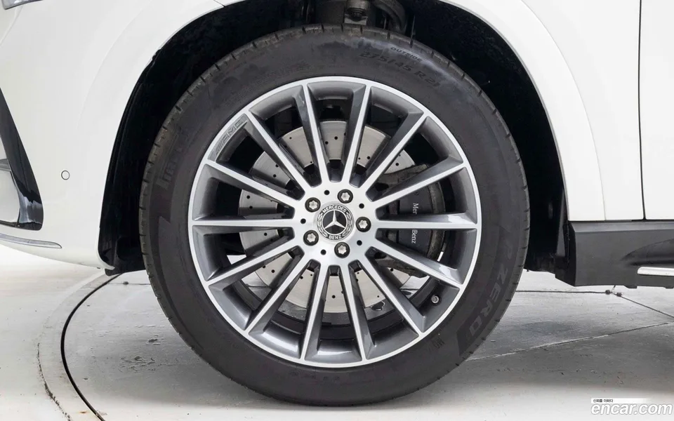 Mercedes-Benz GLE-Class GLE450 4MATIC 2025 — миниатюра 5