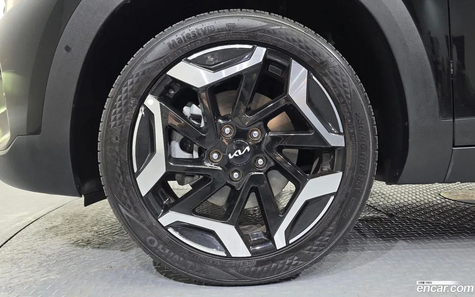 Kia Seltos 1.6 2WD 2023 — миниатюра 5