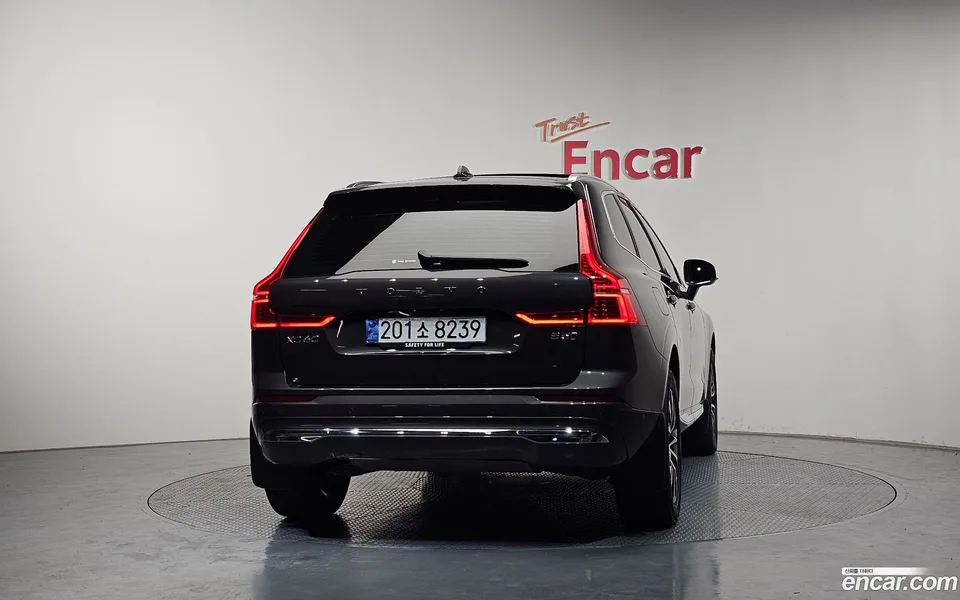 Volvo XC60 B5 2024 — миниатюра 4