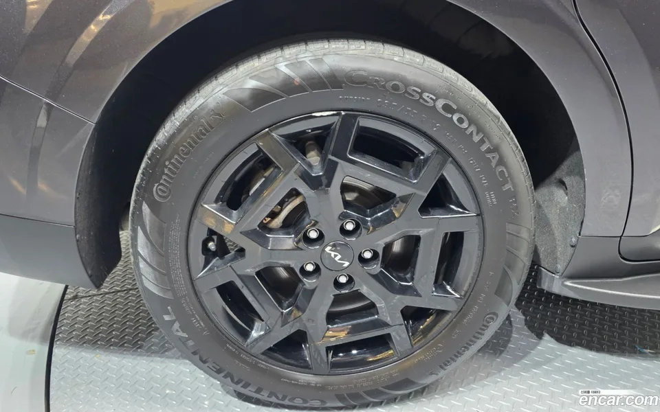 Kia Carnival HEV 7 2024 — миниатюра 2