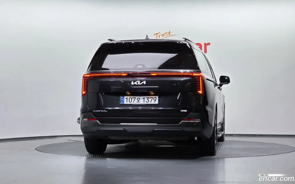 Kia Carnival HEV 7 2024 — миниатюра 4