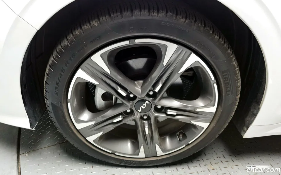 Kia K5 1.6 2023 — миниатюра 5
