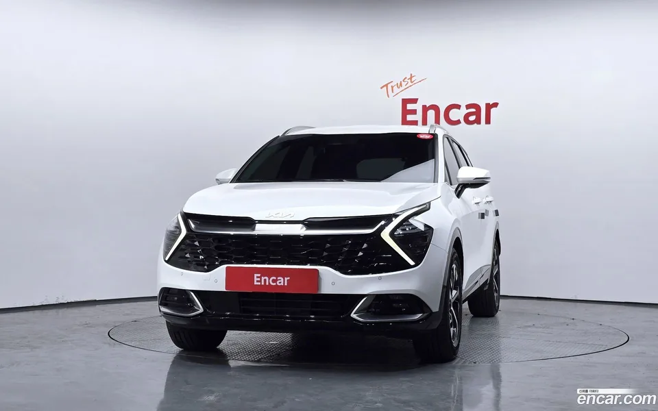 Kia Sportage Hybrid 2WD 2022 — миниатюра 3