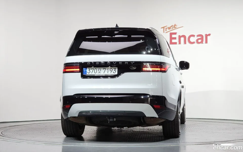 Land Rover Discovery D300 R- HSE 2023 — миниатюра 4