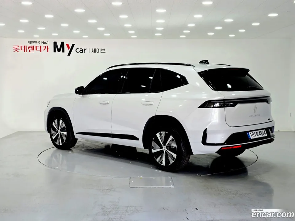 Renault Samsung Grand Koleos 1.5 E-TECH 2WD 2025 — миниатюра 3
