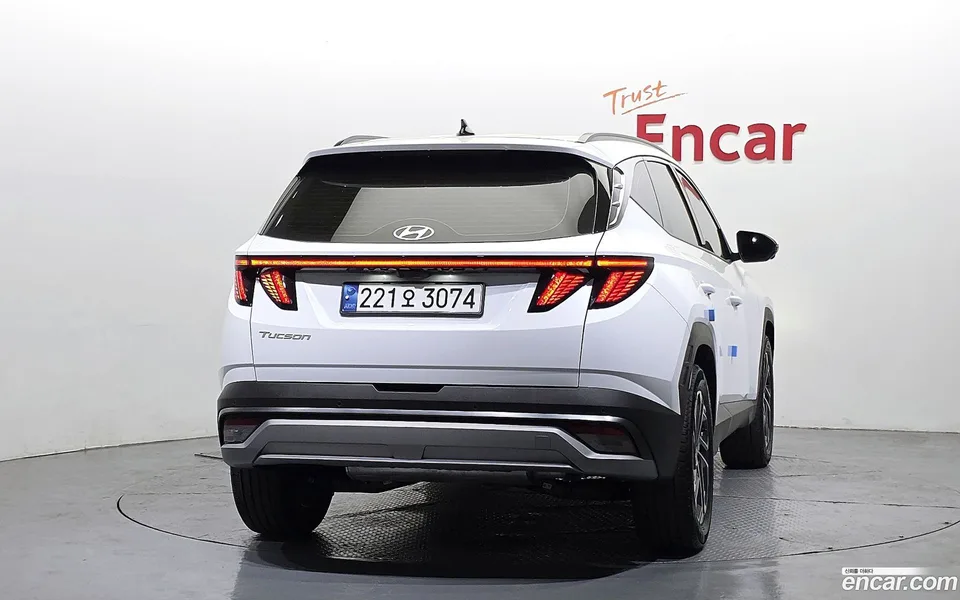 Hyundai Tucson Hybrid NX4 HEV 1.6 2WD 2024 — миниатюра 4