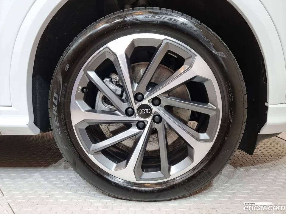 Audi Q5 (80A) 40 TDI S Line 2025 — миниатюра 2