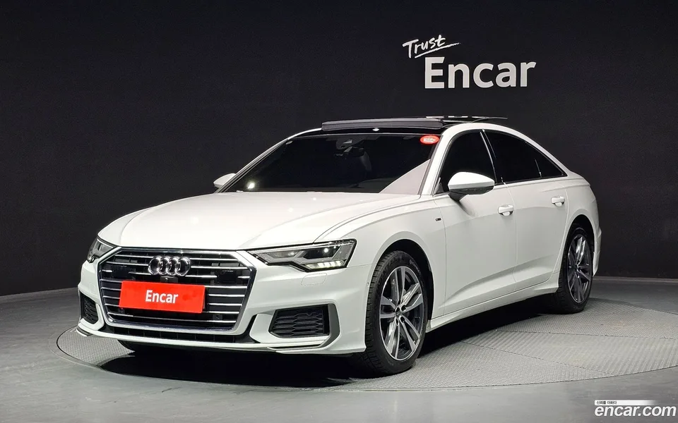 Audi A6 45 TFSI 2022 — фото 1, купить с доставкой в Москву