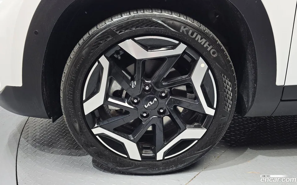 Kia Seltos 1.6 2WD 2025 — миниатюра 2