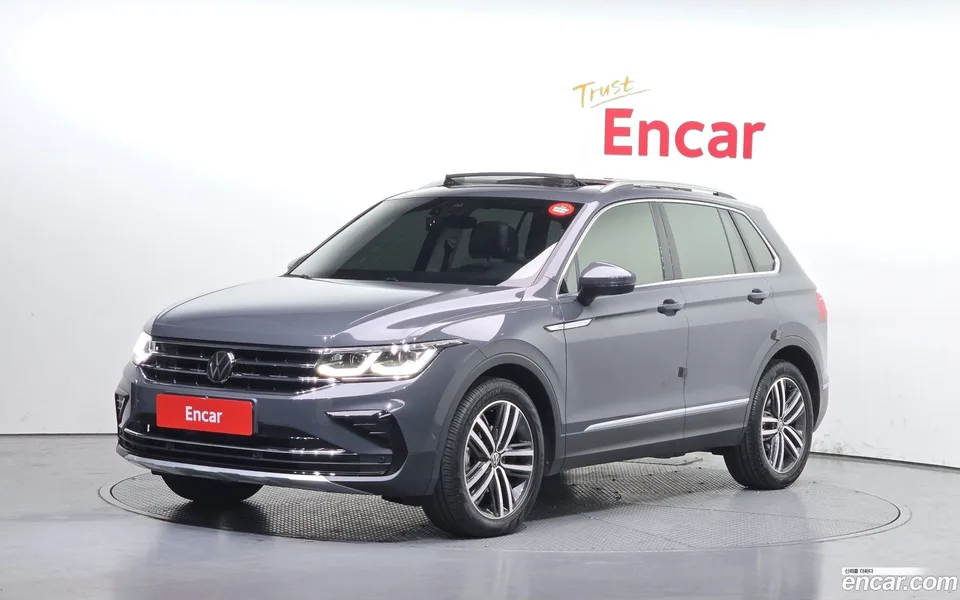 Volkswagen Tiguan 2.0 TDI 2024 — фото 1, купить с доставкой в Москву