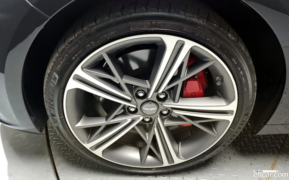 Genesis G70 3.3T 4WD 2023 — миниатюра 2