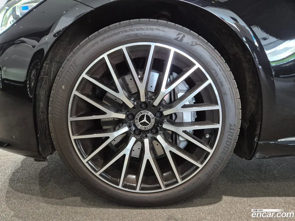 Mercedes-Benz S-Class S580L 4MATIC 2025 — миниатюра 5