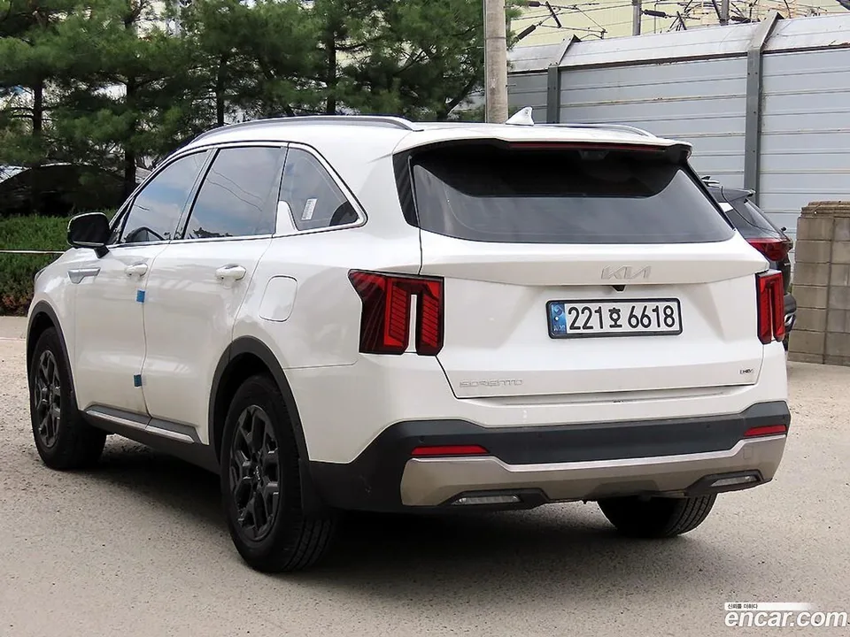 Kia Sorento HEV 1.6 2WD 2024 — миниатюра 3