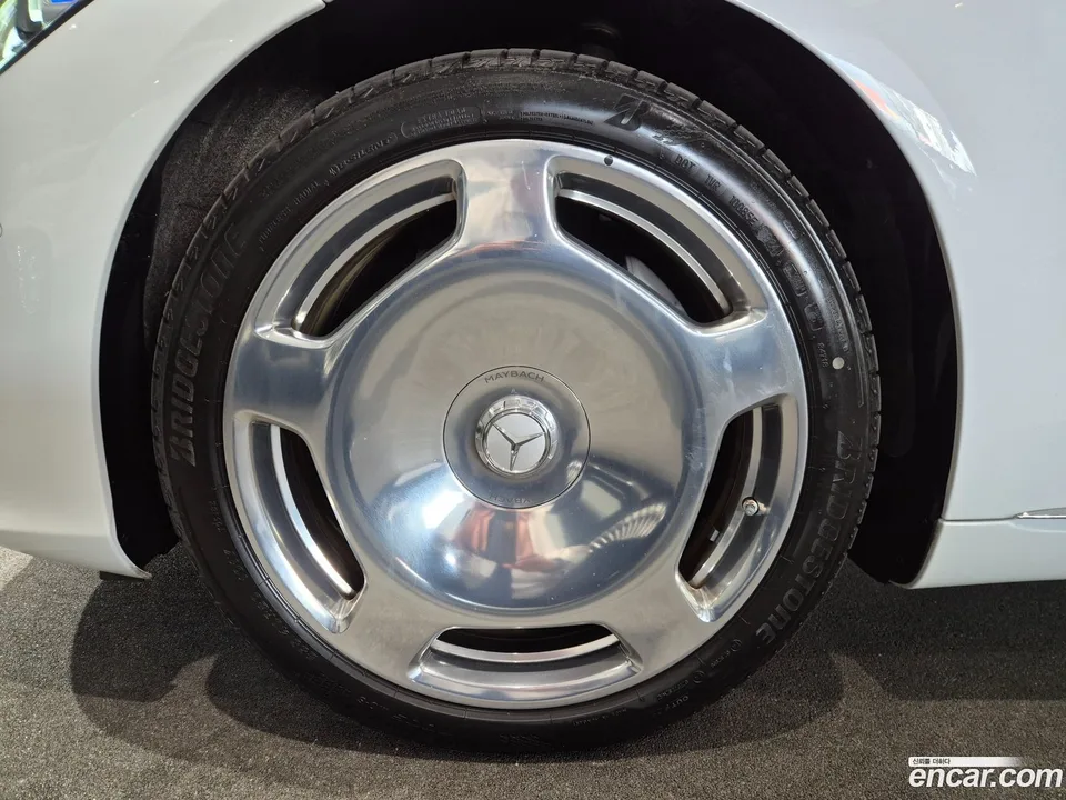 Mercedes-Benz S-Class S580 4MATIC 2025 — миниатюра 5
