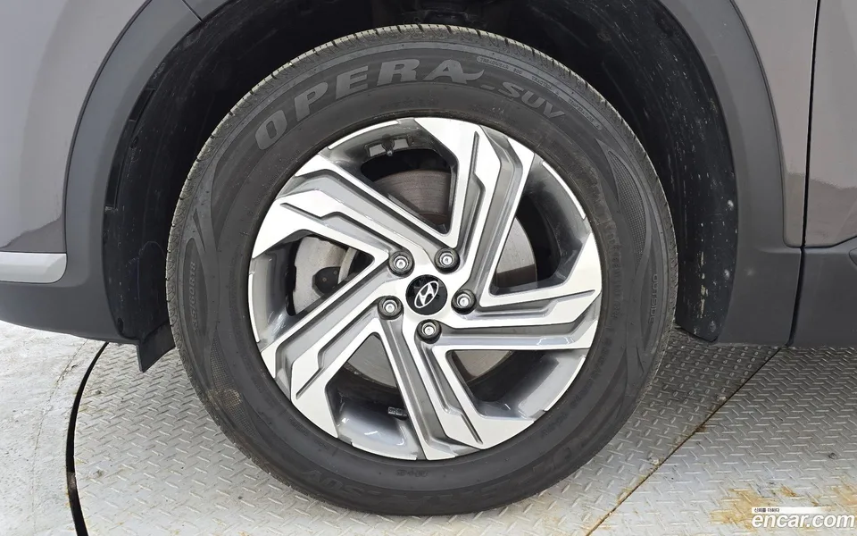 Hyundai SantaFe 2.5T 4WD 2023 — миниатюра 5