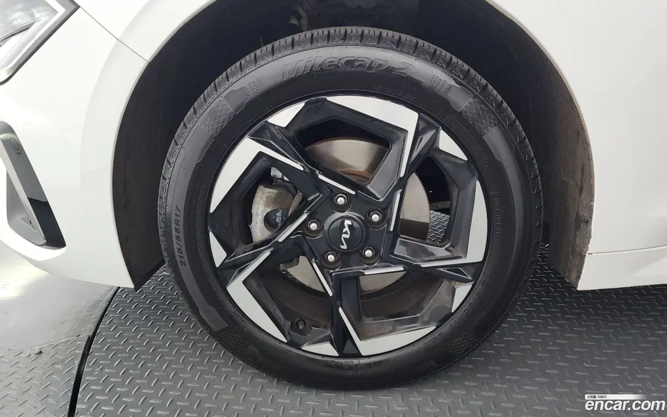 Kia K5 2.0 2024 — миниатюра 5