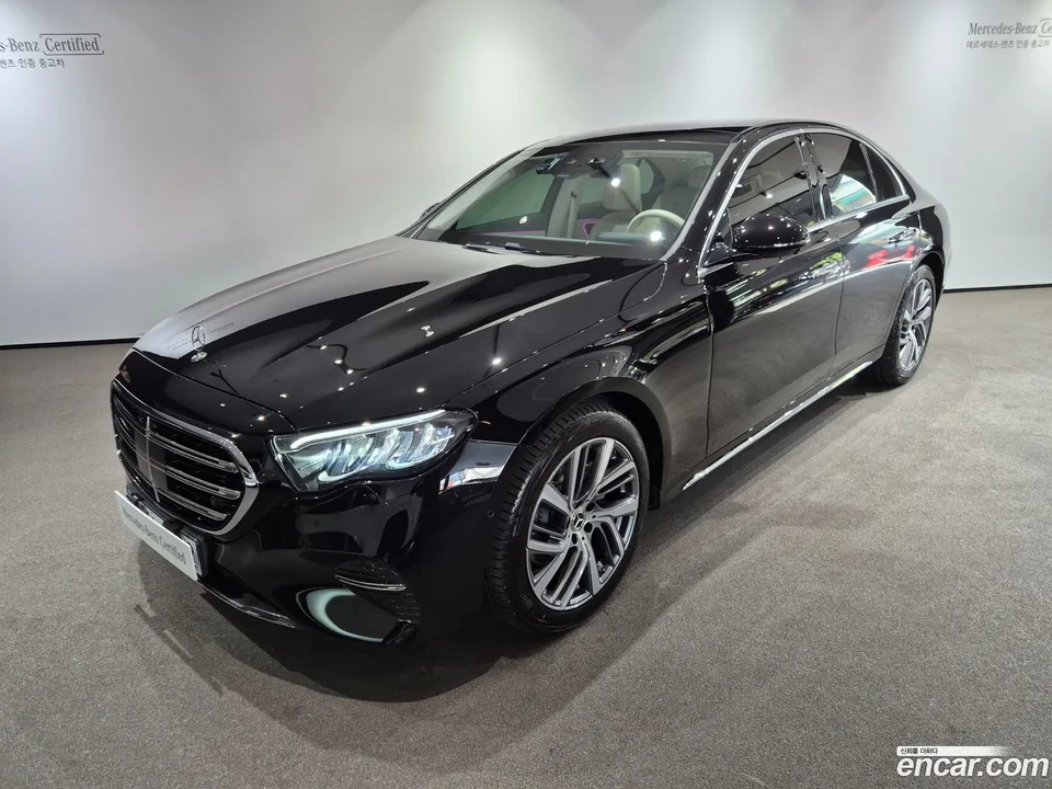 Mercedes-Benz E-Class E220d 4MATIC 2025 — фото 1, купить с доставкой в Москву