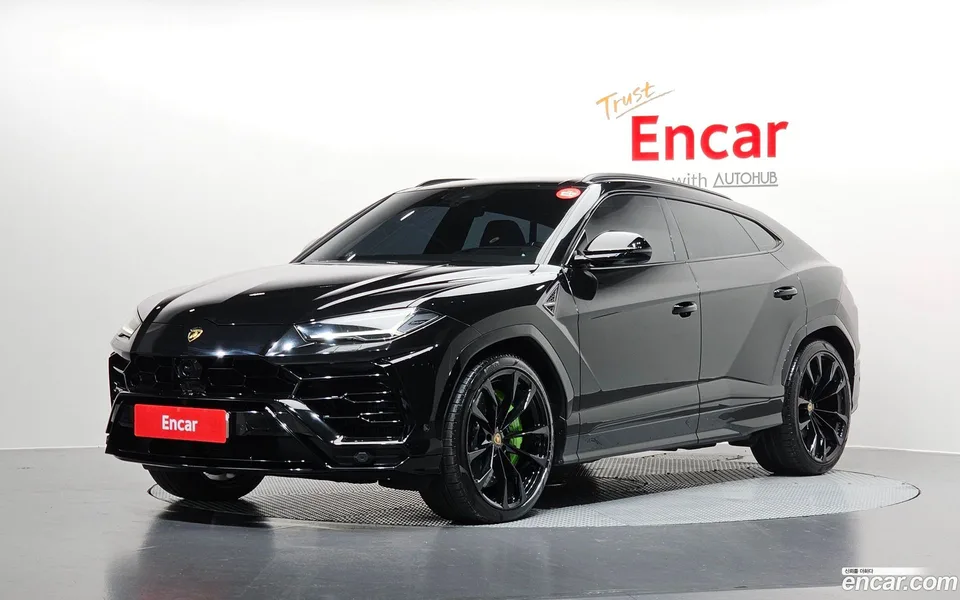 Lamborghini Urus 4.0 V8 2022 — фото 1, купить с доставкой в Москву