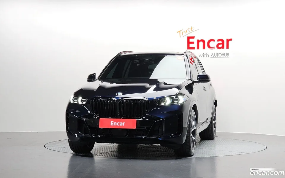 BMW X5 xDrive 40i M 2025 — миниатюра 3