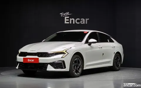 Kia K5 2024 купить в Москве