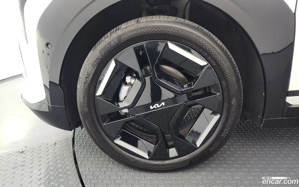 Kia EV3 2WD 2024 — миниатюра 2