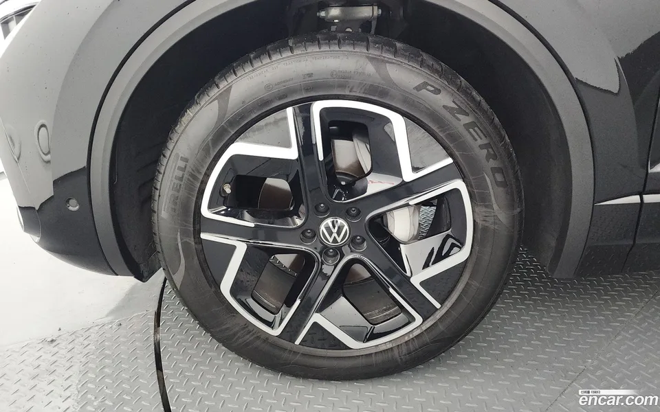 Volkswagen Touareg 3.0 TDI 2025 — миниатюра 2