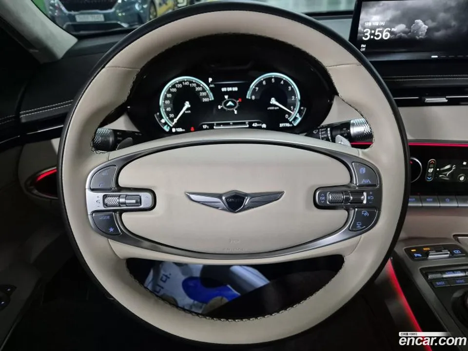 Genesis GV70 3.5T AWD 2023 — миниатюра 2