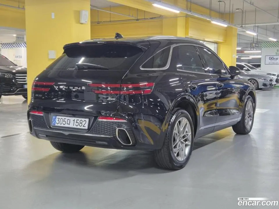 Genesis GV70 3.5T AWD 2023 — миниатюра 4