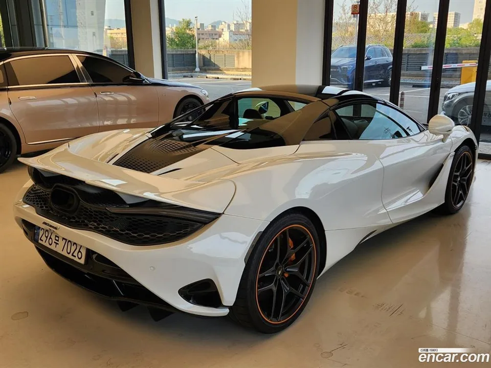 McLaren 750S 4.0 2024 — миниатюра 5