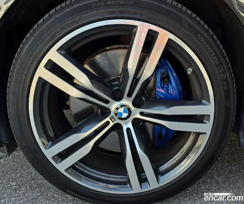BMW 6 Series GT 630i xDrive M 2024 — миниатюра 2
