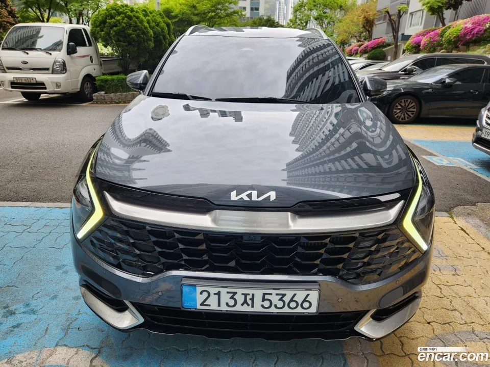 Kia Sportage 1.6 2WD 2023 — миниатюра 2