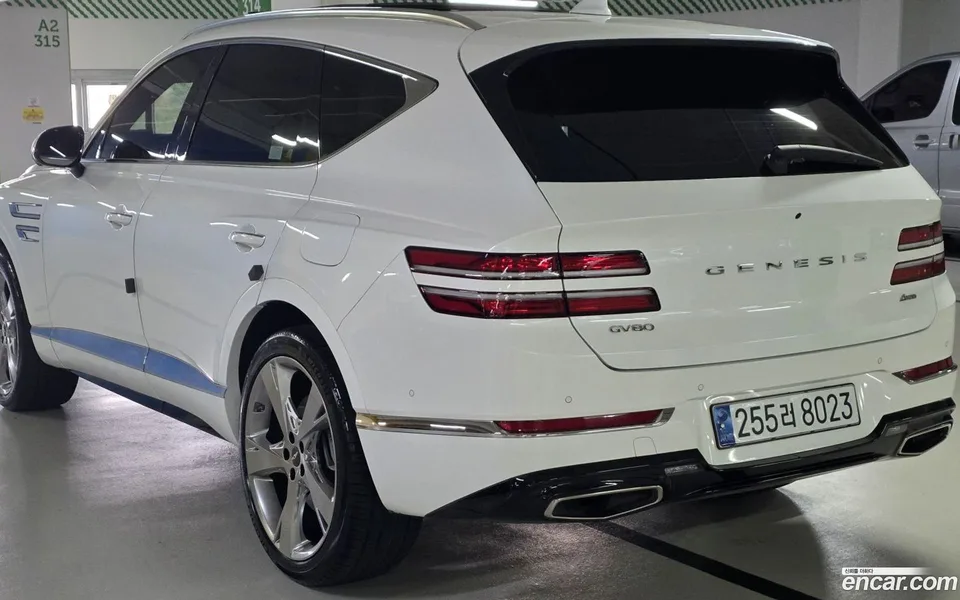 Genesis GV80 2.5T AWD 2023 — миниатюра 3
