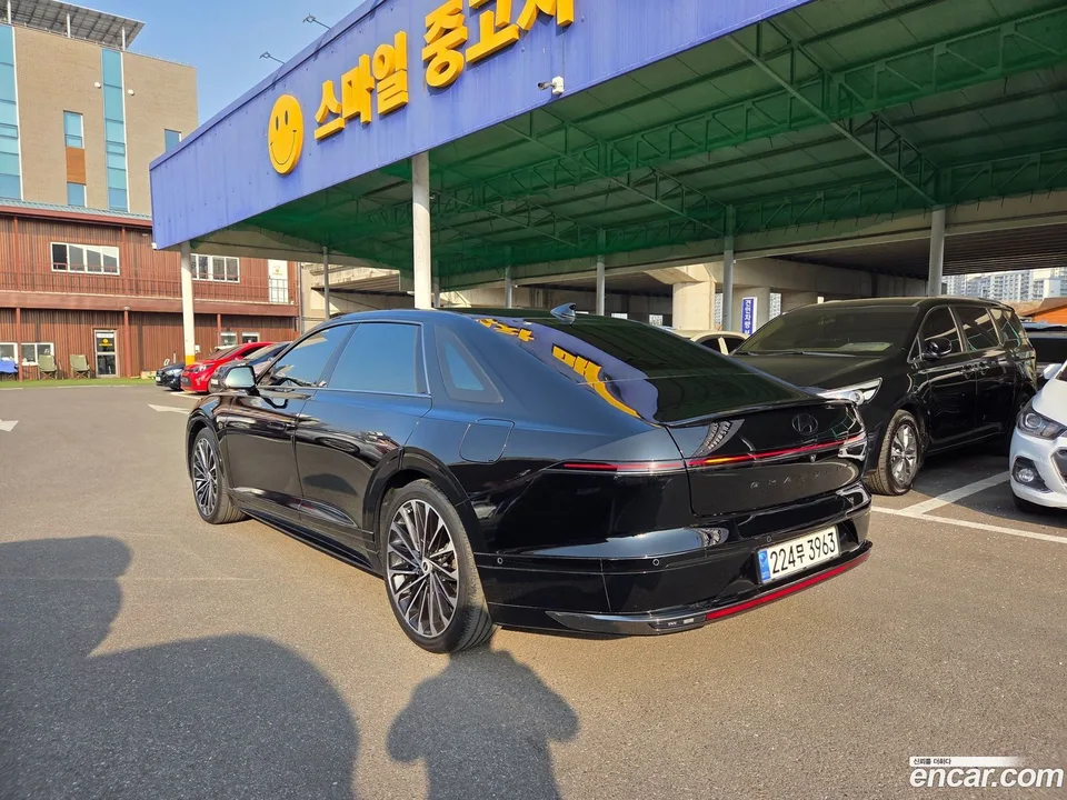 Hyundai Grandeur Hybrid 2023 — миниатюра 4