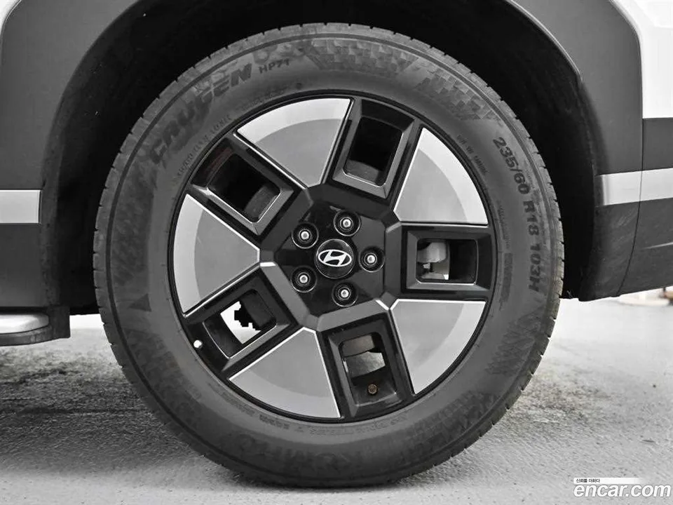 Hyundai SantaFe HEV 1.6 2WD 2023 — миниатюра 2