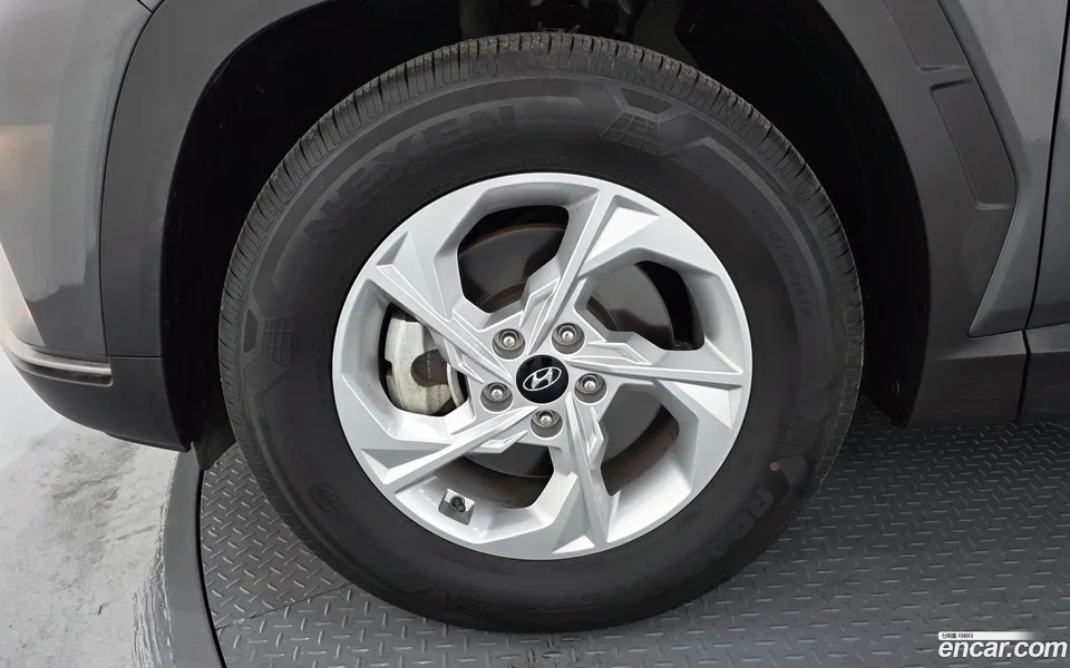 Hyundai Tucson 1.6 2WD 2022 — миниатюра 5