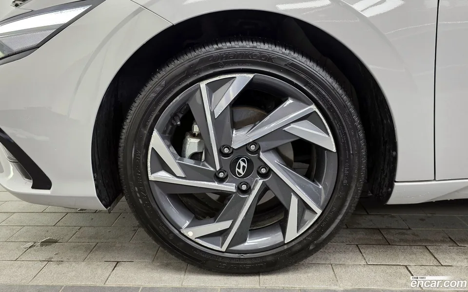 Hyundai Avante CN7 1.6 2024 — миниатюра 5