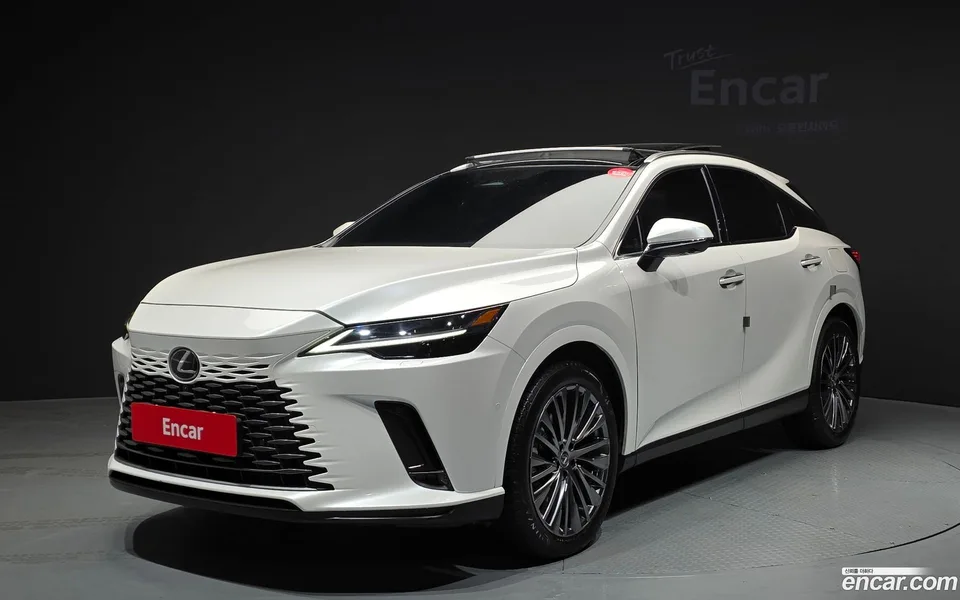 Lexus RX 350h 2024 — фото 1, купить с доставкой в Москву