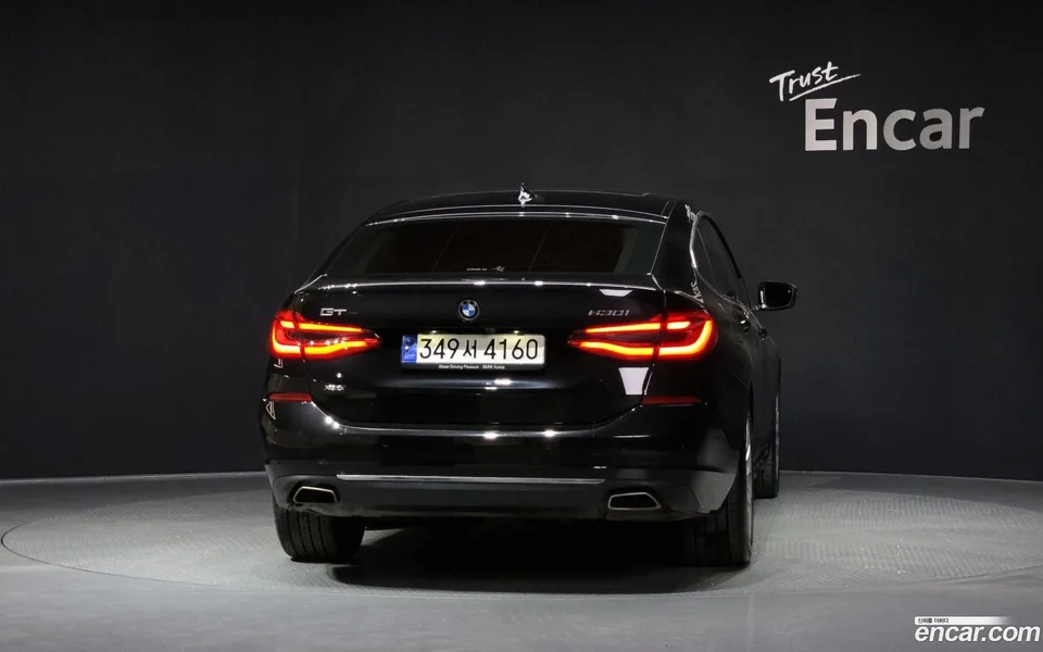 BMW 6 Series GT 630i xDrive 2023 — миниатюра 4