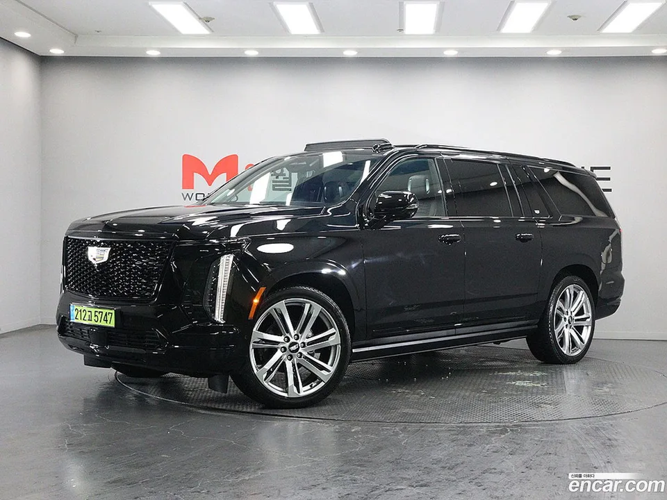 Cadillac Escalade 6.2 ESV 2025 — фото 1, купить с доставкой в Москву