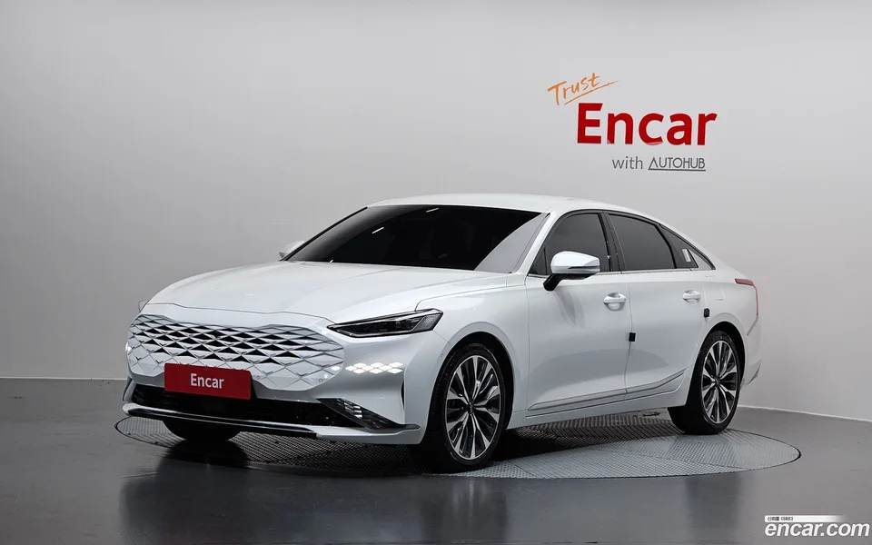 Kia K8 2.5 2WD 2022 — фото 1, купить с доставкой в Москву