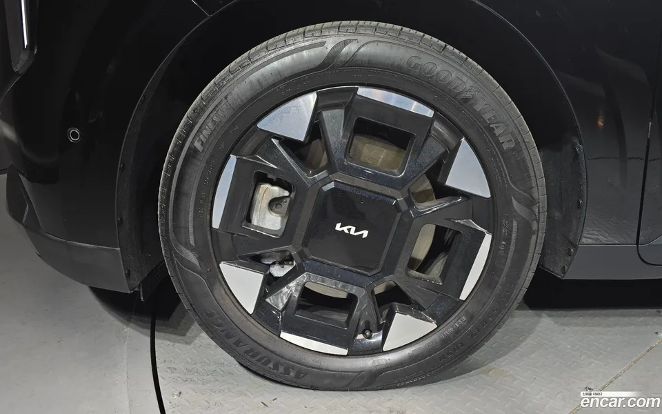 Kia Carnival 7 2025 — миниатюра 5