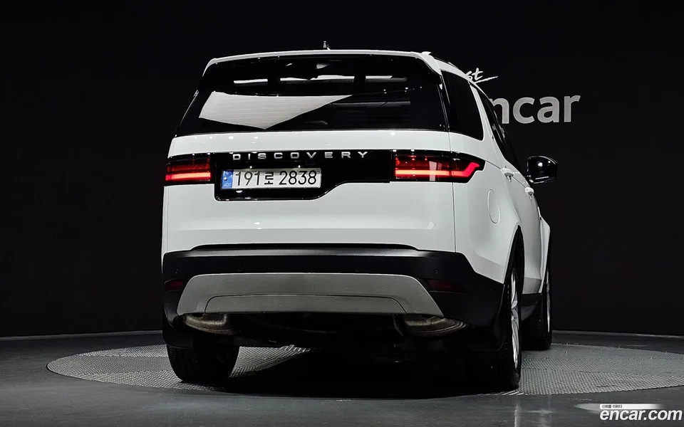 Land Rover Discovery 2.0 P300 S 2025 — миниатюра 4